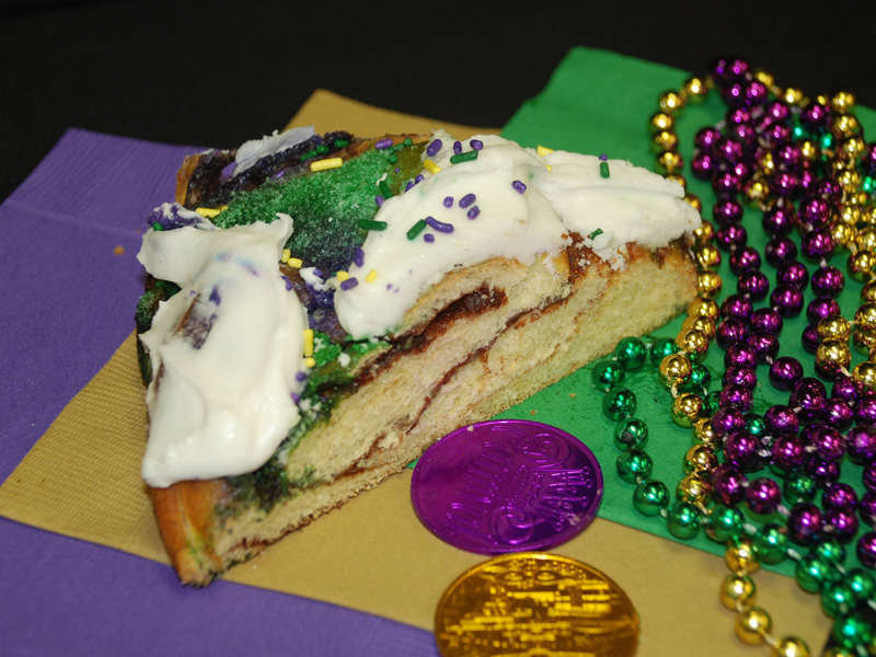 King Cake from Manny Randazzo Bakery in New Orleans https://www.randazzokingcake.com/