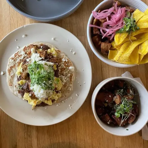 Ama serves hearty Honduran breakfasts and brunch items. Photo: Alma Cafe.