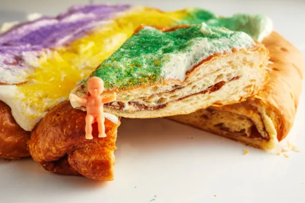 Duong Phuong king cake