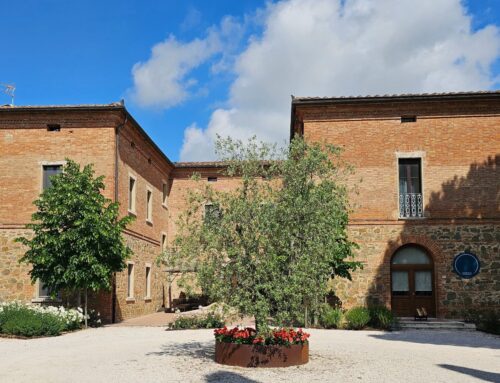 Villa Svetoni: A Luxury Wine Resort in Montepulciano
