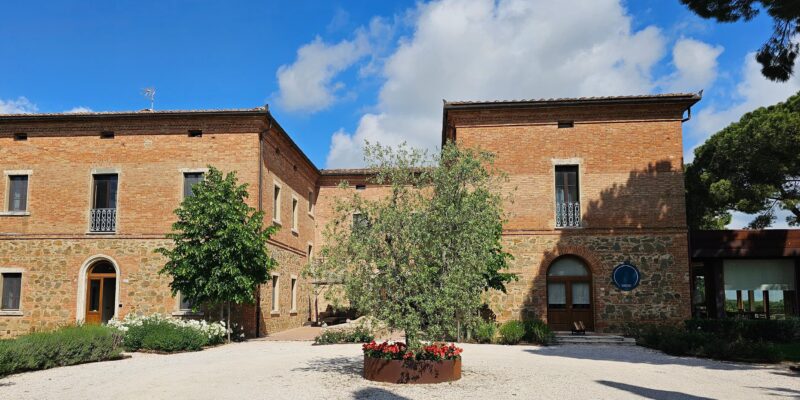 Entrance to Villa Svetoni