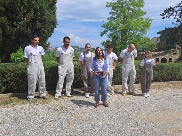 Owner Dell’Aira and her team welcome us to Fattoria di Fugnano. In the distance you can see the towers of San Gimignano